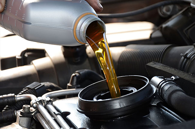 Engine Oil (Industrial & Automotive Lubricants)